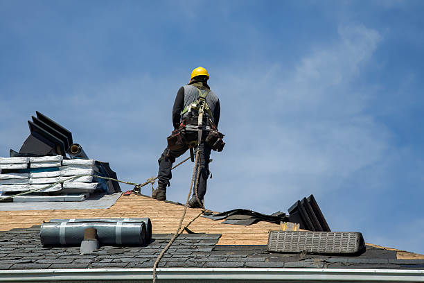 Professional Roof Replacement technician working in Pomona, KS